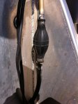 Fuel Pump bulb.jpg