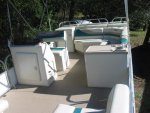 Pontoon Boat 019.jpg