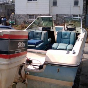 1983 Rinker 004