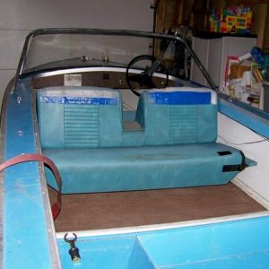 72 Falcon - yup needs seats recovered or replaced.