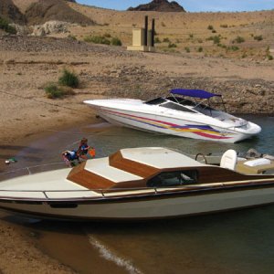 sandy beach, Lake Mead NV ....thats a 27ft eliminator in the background