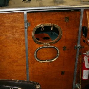 porthole open