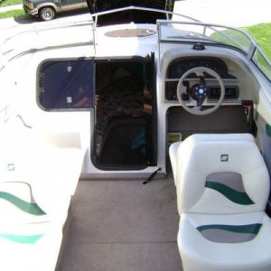 1997 FW 205 Sundowner