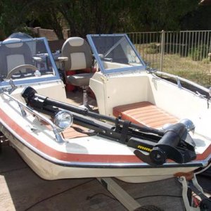 Boat 4
A bow shot. Note motorcycle headlights for illumination!