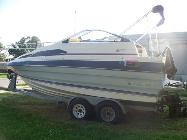 1989 2155 Sunbridge 5.8L omc