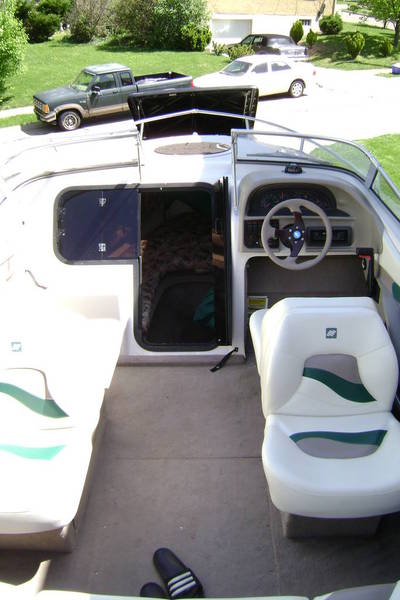 1997 FW 205 Sundowner