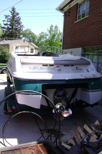 5.7 Liter Volvo Penta Duo Prop