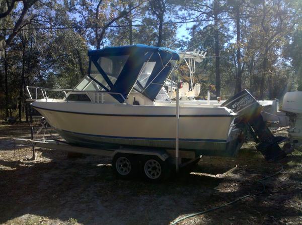 Another angle of the mystery, Aquasport 222 Walkaround?