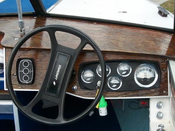 Copy of 1974 18' Holiday Starcraft 005