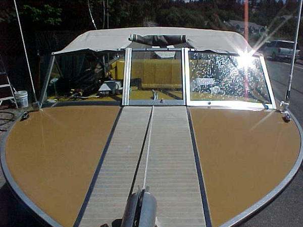 MVC 009S 1975 Starcraft Holiday