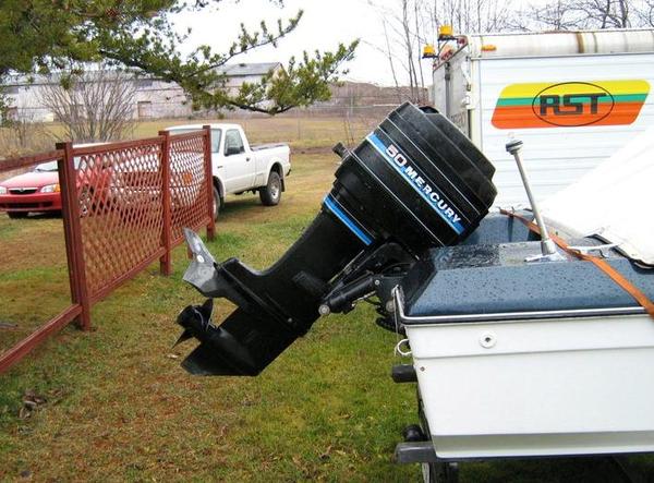 MWSnap716....lots of power for this boat....she`s rated for 55 hp......hydrofoil on motor keeps her planning at about 1/4 throttle