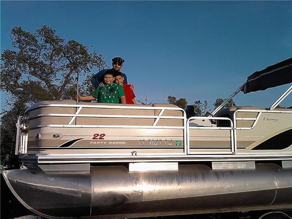 my 2002 22' suntracker with a 3.0 mercruiser alpha one