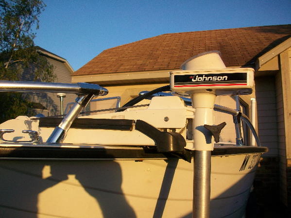 MY BOAT JOHNSON TROLLING MOTOR E resize
