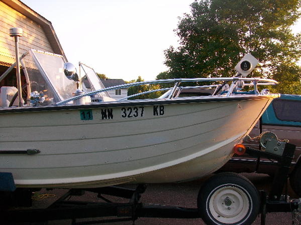 MY BOAT JOHNSON TROLLING MOTOR P RESIZED