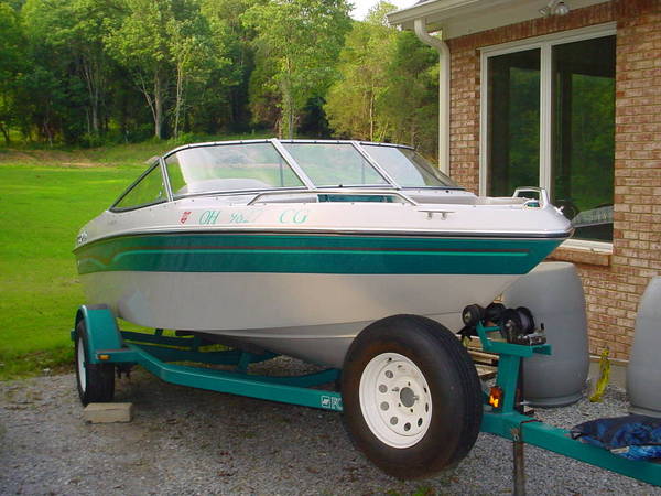 SOLD 1996 Four Winns 170 Horizon